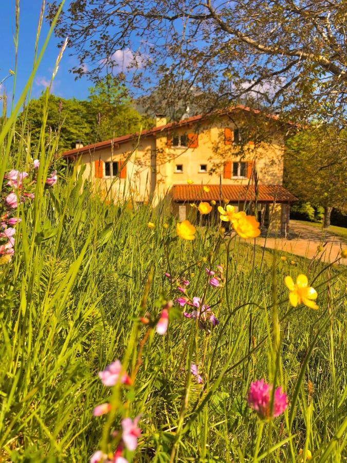 הוילה טוסקולנו מדרנו Agriturismo San Lorenzo Di Persegno מראה חיצוני תמונה